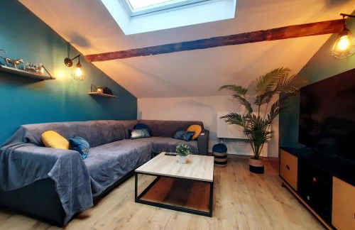 Grand appartement proche métro avec place de parking - Foto 11