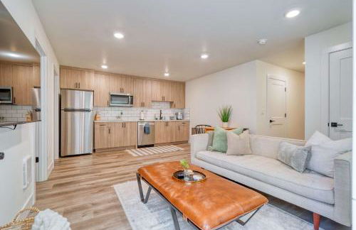 Stay Portland - The Madison Farmhouse - Vintage Shops & Espresso - Foto 2