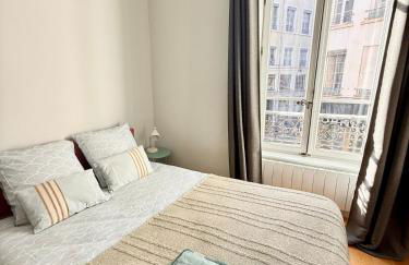 Art de Recevoir - Charmant cocon au cœur de Lyon avec vue sur Fourvière - Foto 27