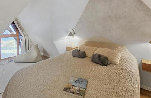 Piscine, balcon, Stationnement, Vue box hippodrome - Photo 8