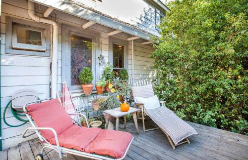 Antique Indonesian Teakwood Cottage for a Romantic Getaway in Petaluma, California - Foto 34