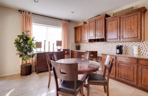 Single-Story San Bernardino Home with Valley Views! - Foto 8