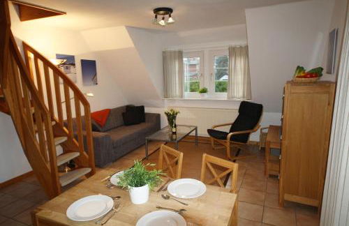 Haus-Schmiedeweg-Whg 3 OG - Foto 2