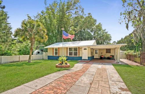 Eclectic Beauty, Heart of Downtown St Aug - Foto 3