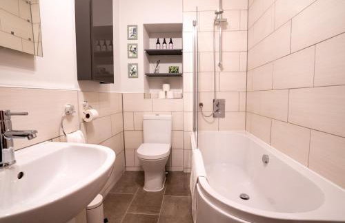 Quarry Cottage Courtyard Garden - Pass the Keys - Foto 26