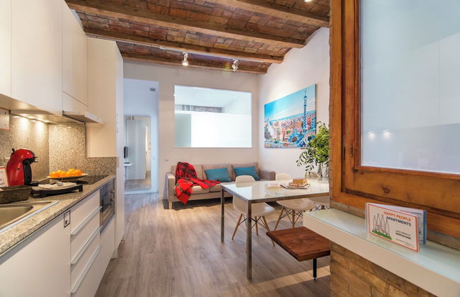 Happy People Sagrada Familia - Foto 64