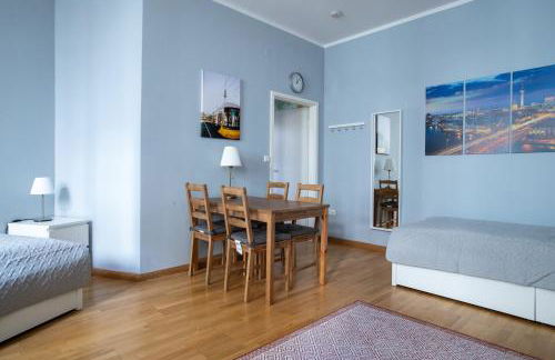 Alt-Berliner Eckkneipe - "Feuchte Ecke" - Foto 11