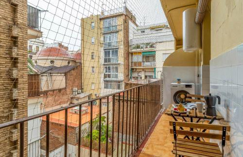 AB Poble Sec - Plaza España - Foto 47