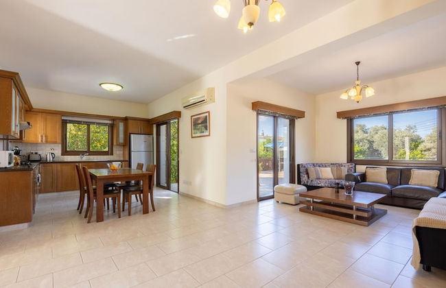 Villa Kambos Dio in Polis - Foto 8