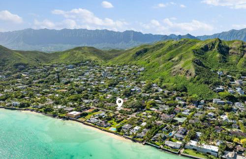 Stunning Lanikai Home just steps to the Ocean-Authentic Hawaiian Tropical Charm - Photo 35