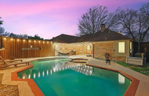 Beautiful 5BR 2BA DeSoto Holiday Home with Pool - Foto 11