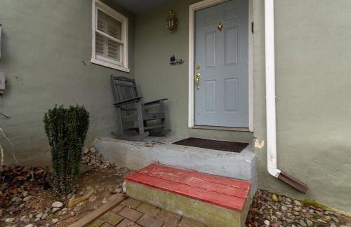 Quiet Cottage In The Woods, with Hot Tub! - Foto 28