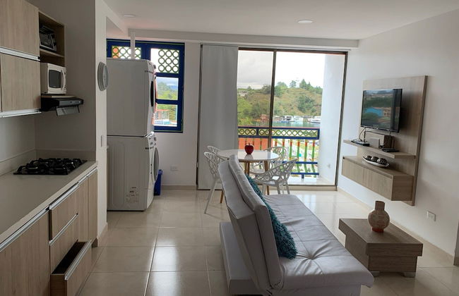 Edificio San Jose Parque Guatape - Photo 9