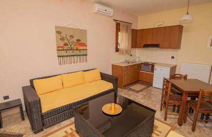 Ξενώνας Μενελαΐς - Menelais Apartments - Photo 33