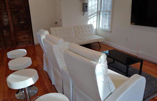 Lovely Home - Relaxing- with many Amenities & Pool - Foto 30