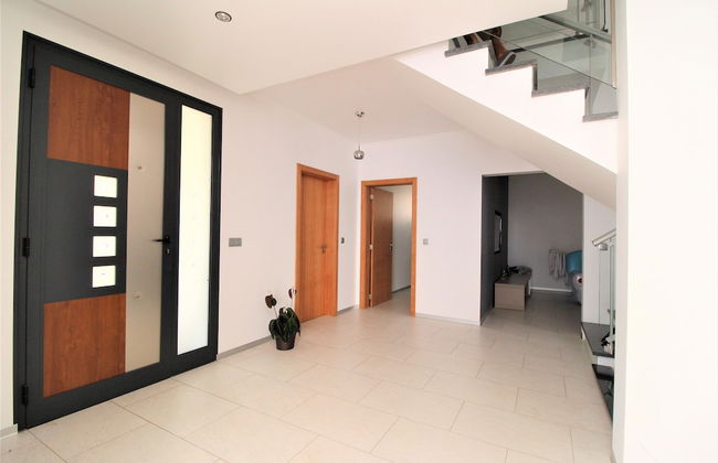 Plaza Villa with Private Pool - Foto 17