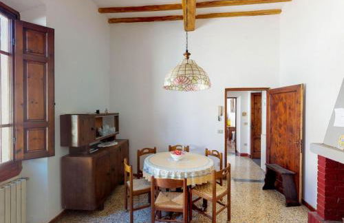 Holiday Home Historische Villa auf dem Lande in den toskanischen Hügeln by Interhome - Photo 10