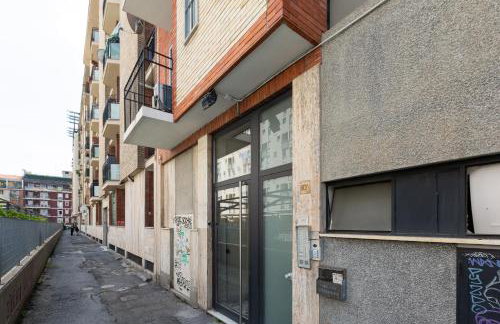 GuestHost - Forlanini M4 Modern Studio with Balcony - Foto 16