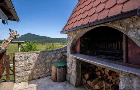 2 Bedroom Beautiful Home In Plaski - Photo 25