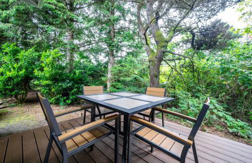 Beach Bungalow 4 - Photo 22