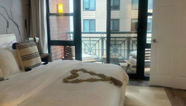 The Monroe Elegant 2BR2BA Downtown Stamford - Foto 3