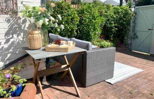 2026 Traveller award winner Just bring clothes - Foto 55