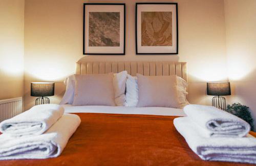 Ashton 2BR Escape near Historical Town Market - Foto 2