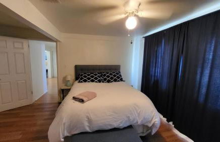 2BR 1BA Condo in Roosevelt Row Arts District - Photo 3