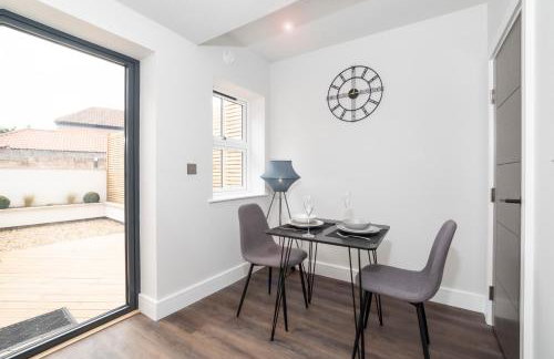 The Old Hotel - Photo 52