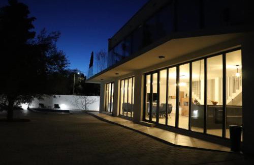 KRK, VILLA SOTTOVENTO WITH POOL, 8p - Foto 14