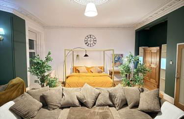 Autumn’s Retreat - Photo 1