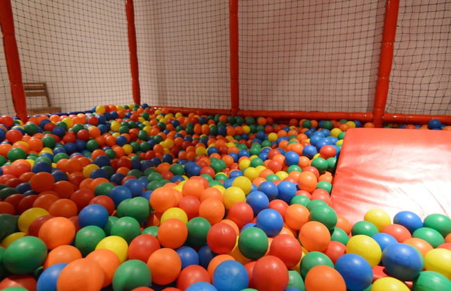 Holiday Home in Bievre Near Town Center - Foto 35