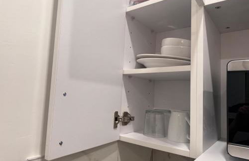 Room with Kitchen in Chelsea - Shared Bathroom - 3rd Floor Walk-UP - Foto 15