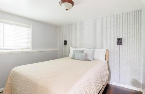 Victorian Retreat 2Bed, 1Bath, Parking, Game Room - Foto 10