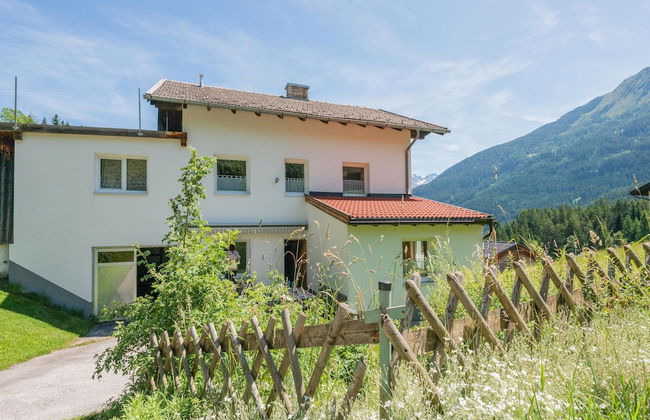 Chalet in Tyrol Near Ski Resort - Photo 40