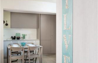 Tiffany Silver - Photo 32