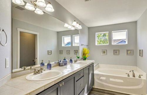 7 Mi to Dwtn Portland - Home with Patio! - Foto 16