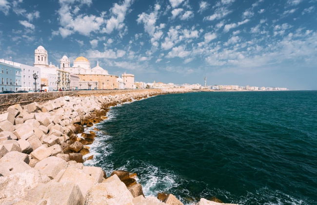 Velbar in Cadiz With 3 Bedrooms and 1 Bathrooms - Foto 33