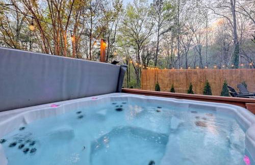 Near Downtown Helen - HotTub, Sauna, Game Room, Fire Pit - Foto 4