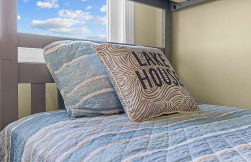 Luxury Lakefront Getaway Near Atlanta and Perfect for FIFA Visitors - Foto 14