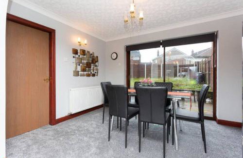 Preston 4 bedroom house near M55 & M6 - Photo 63