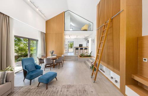 Villa True Oasis with Heated Pool - Photo 4