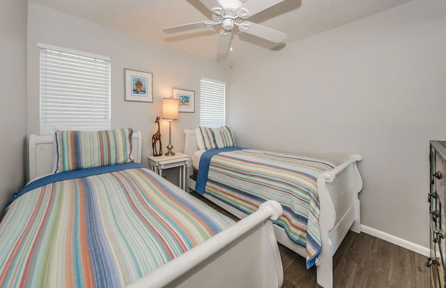 The New Hotel Indian Shores - Photo 5