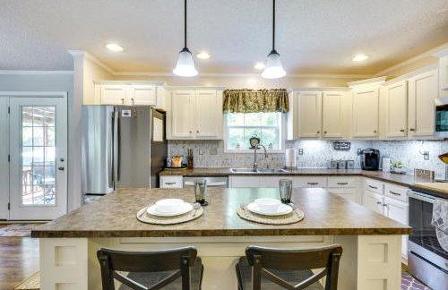 Hillsborough Vacation Rental about 18 Mi to Durham! - Foto 8