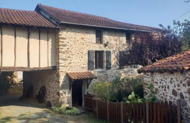 Gite rural aux portes de l'Auvergne - Photo 26