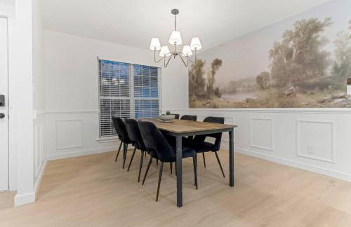 Sleeps 12 | 2 Kings w/ Ping-Pong, Gym, Arcade, BBQ - Foto 8