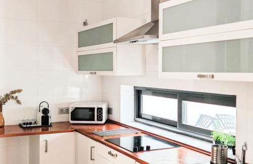 AZZ Sevilla Torre de la Plata Apartamentos - Photo 100