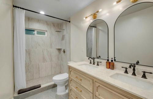 Centrally Located Charming LA Home with Food Scenes - Foto 36