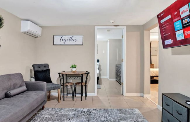 Serene Downtown Clarksville Villa - Foto 4