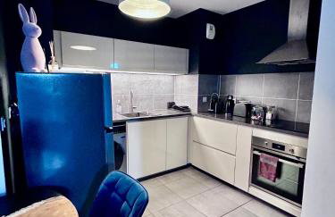 Cosy T2 - Balcon -proche centre ville et Allemagne - Foto 3